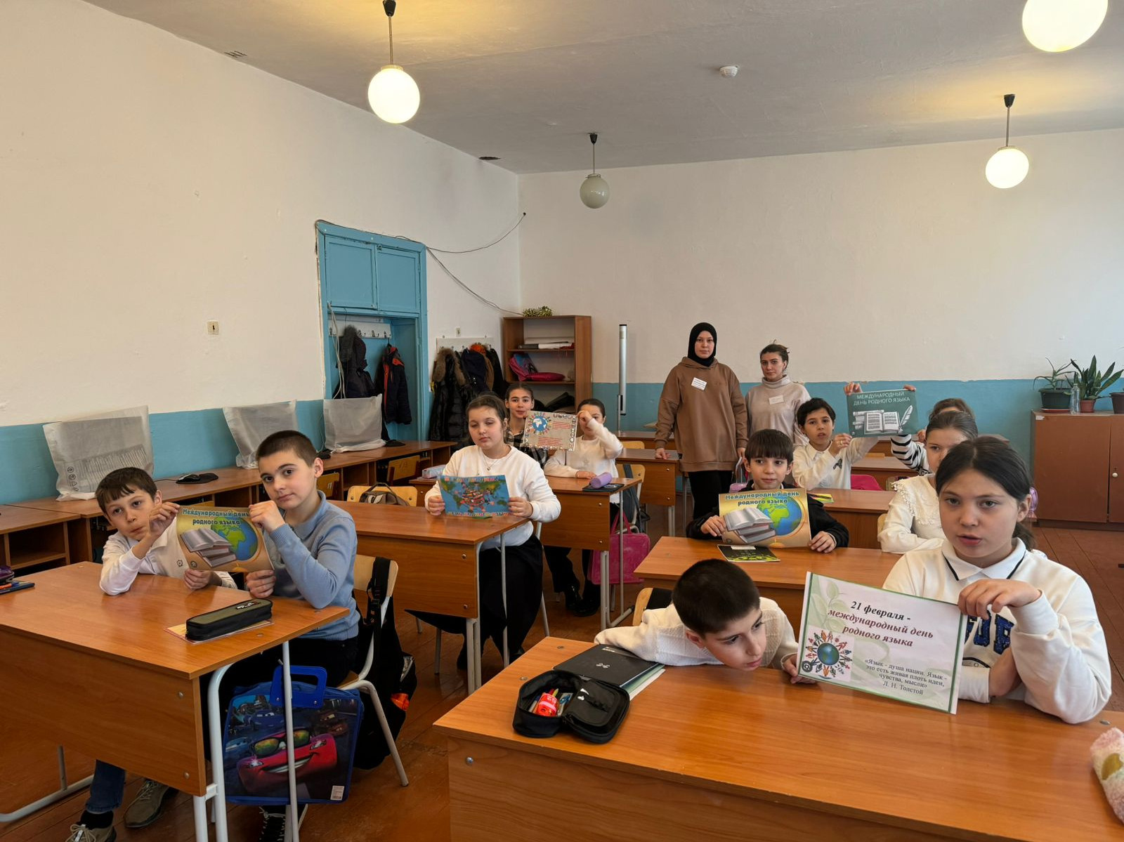 Беседа с детьми в связи с Международным днем родного языка.